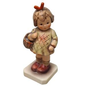 Vintage 1987 Hummel Goebel #479 I Brought You a Gift West Germany Figurine